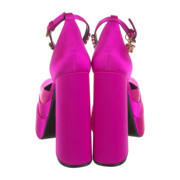 New With Tags ❤️Versace Medusa Satin Platform Pumps❤️ - Picture 4 of 5